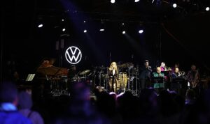 galataport-jazz-muhtesem-bir-konserle-basladi-BiusJynM.jpg