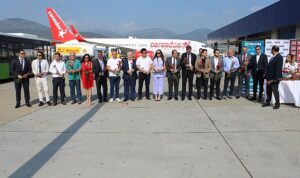 gazipasa-alanya-havalimani-corendonun-ilk-bruksel-ucusunu-karsiladi-lSnPmwm2.jpg