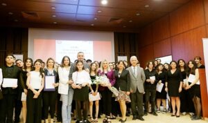 izmir-umran-baradan-guzel-sanatlar-lisesi-ogrencilerinden-solo-konser-neiWpkBT.jpg