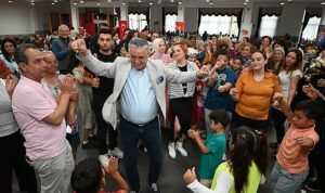kemer-belediyesinden-anneler-gunu-etkinligi-Ut4xnvTG.jpg