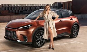 lexusun-yeni-suvu-lbx-sira-disi-lansmanla-turkiyede-satisa-sunuldu-3vylfpIP.jpg