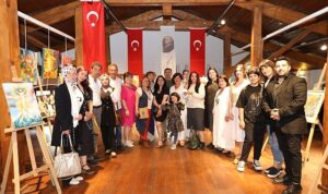 selcuk-efes-kent-belleginde-anadolu-kulturu-tanricalari-sergisi-buyuk-ilgi-gorgu-vpiyag44.jpg