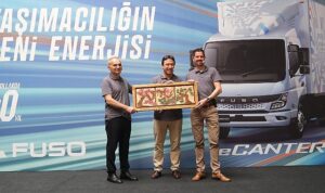 temsa-ve-fuso-turkiyedeki-40-yillik-is-birligini-yeni-ecanter-ile-taclandiriyor-M8nCMXIs.jpg