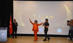 turk-dunyasi-sinemasi-izmirde-ege-universitesi-ev-sahipliginde-bir-araya-geldi-F4gKSsHZ.jpg