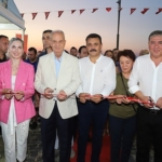 3-dikili-kitap-gunleri-aydinlik-bir-100-yila-dogru-turkiye-temasiyla-kapilarini-acti.jpg