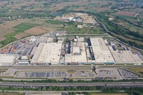 toyota-otomotiv-sanayi-turkiye-gelecege-hazirlik-icin-uretime-kisa-bir-mola-veriyor.jpg