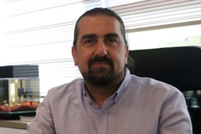 uzmani-uyariyor-yaz-mevsiminde-sicaklik-ve-nem-artisi-migreni-tetikliyor.jpg