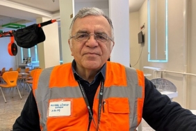 guvenli-bir-cocuk-oyun-alani-nasil-olmali-cocuk-parklarinda-plastik-oyuncaklar-ve-kaucuk-zemin-sart.jpg