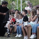 parklardan-cocuk-kahkahalari-yukseliyor.jpg