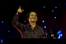 tiesto-istanbulda-on-binlerle-bulustu.jpg