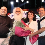mugla-buyuksehir-belediyesi-1-eylul-dunya-baris-gununu-cumhuriyet-meydaninda-duzenlenen-suavi-konseri-ile-kutladi.jpg