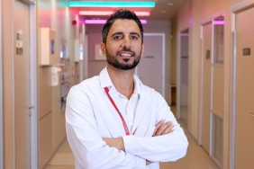 nasil-davranacaginiza-siz-mi-karar-veriyorsunuz-medya-araclari-kisilerin-nasil-davranmasi-gerektigini-empoze-ediyor.jpg