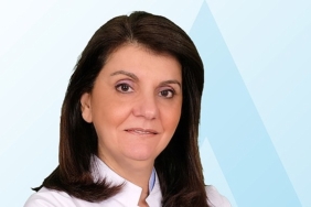 teknoloji-bagimlisi-cocuklari-bekleyen-4-onemli-tehlike.jpg