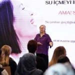menopoz-tum-surecleriyle-ele-alindi.jpg
