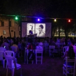 yesilcam-festivalinde-yildizlar-altinda-sinema-keyfi.jpg