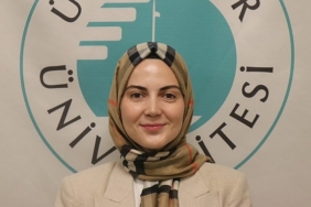 atom-meyve-sulari-bagisikligi-guclendiriyor-ama-tuketirken-dikkat.jpg
