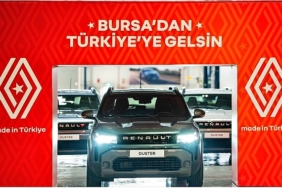 bursadan-gururla-tum-turkiyeye-gelsin-yeni-renault-dusterin-uretimi-bursada-basladi.jpg