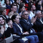 agora-senfoni-orkestrasi-piyano-festivalinde-sokak-hayvanlari-icin-sahne-aldi.jpg