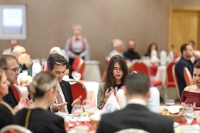 baskan-denizli-18-mart-sehitleri-anma-gunu-ve-canakkale-zaferinin-110-yil-donumunde-sehit-aileleri-ve-gaziler-ile-bir-araya-geldi.jpg