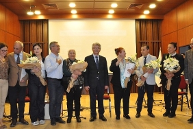 dostlari-asik-veyseli-unutmadi.jpg