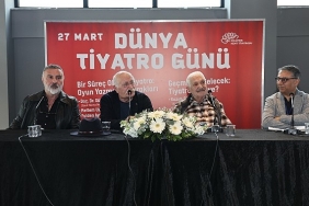 dunya-tiyatro-gununde-tiyatro-konusuldu.jpg