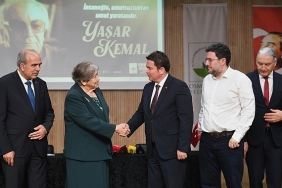 osmangazide-yilin-aydini-yasar-kemal.jpg