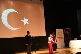 uc-kusak-bir-arada-istiklal-marsi.jpg