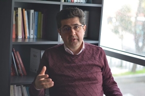 yalnizliga-robot-es-cozumu-korkutuyor.jpg