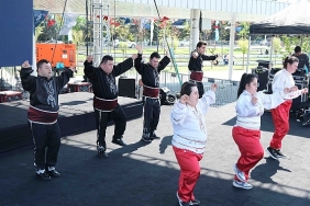 23-nisanda-sahne-cocuklarin-cosku-hepimizin.jpg