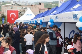 71-222-bilim-ve-teknoloji-tutkunu-canikfestte-bulustu.jpg