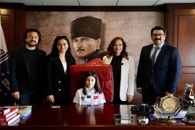 ataturkun-cocuklari-23-nisani-gururla-kutladi.jpg