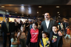baskan-altay-cocuk-kitap-gunlerinin-son-gununde-cocuklarin-coskusuna-ortak-oldu.jpg