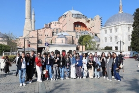 baskan-altay-yht-ile-gunubirlik-istanbul-gezilerimiz-genclerin-hayatinda-iz-birakiyor.jpg