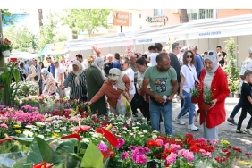 bayindir-26-uluslararasi-cicek-festivali-2-4-mayisda-yapilacak.jpg