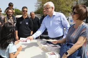 burhaniyede-cocuklara-bayram-coskusu.jpg