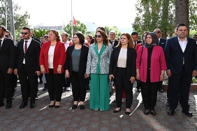 kemerde-23-nisan-ulusal-egemenlik-ve-cocuk-bayrami-kutlandi.jpg