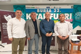 kitap-fuarinda-bursayi-arastirmak-bursayi-yazmak-soylesisi.jpg