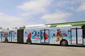 otobus-ve-tramvaylar-23-nisana-ozel-giydirildi.jpg