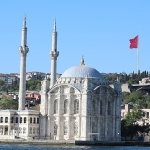 zeytinburnu-belediyesinin-duzenledigi-ucretsiz-bogaz-gezileri-basliyor.jpg