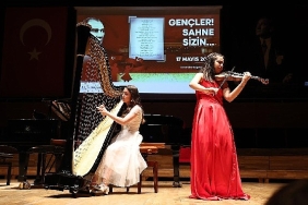aassmde-sahne-genclerin.jpg