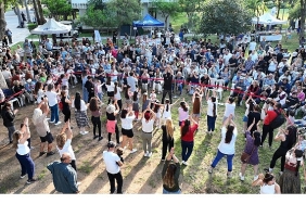 baharin-gelisi-antalyada-hidirellez-senligi-ile-kutlandi.jpg