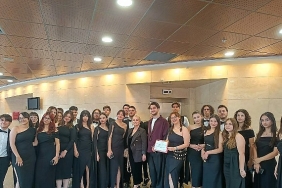buyuksehir-cok-sesli-genclik-ve-cocuk-korosu-izmirden-iki-odulle-dondu.jpg