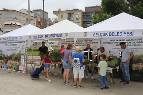 efes-tarlasi-yasam-koyunde-dagitilan-fideler-dmd-hastasi-cocuklara-umut-oldu.jpg
