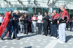 engel-tanimayan-yurekler-vatan-sevgisiyle-yemin-etti.jpg