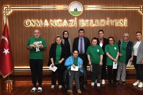 engelli-bireyler-sordu-baskan-aydin-cevapladi.jpg