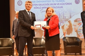 eunun-duayen-hocalari-universitenin-tarihini-anlatti.jpg