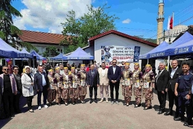 golcuklu-kadinlar-el-becerilerini-siretiyede-sergiledi.jpg