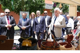 izmirde-hayat-boyu-ogrenme-haftasi-coskuyla-kutlaniyor.jpg