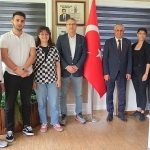 kemere-cocuklar-ve-yetiskinler-icin-tiyatro-oyunlari-geliyor.jpg