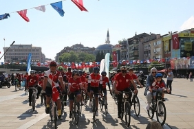 pedallar-19-mayis-ruhu-ile-cevrildi.jpg